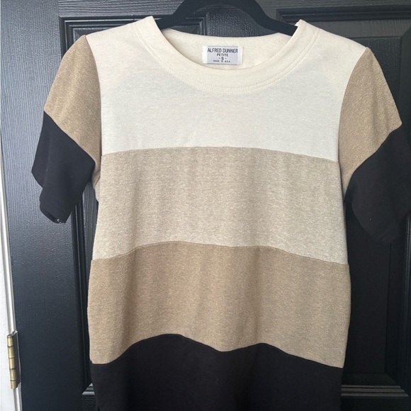 ‼️Price Drop‼️End of Summer Sale‼️ Alfred Dunner Cream Petite Top - Picture 1 of 3
